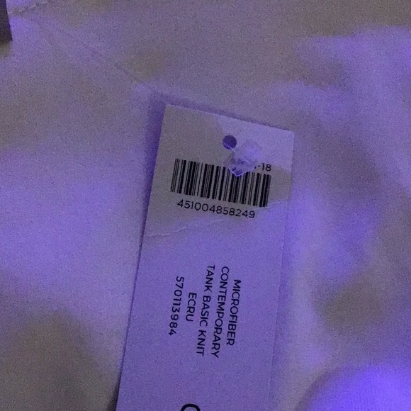 Chico’s tank top - Picture 3 of 3